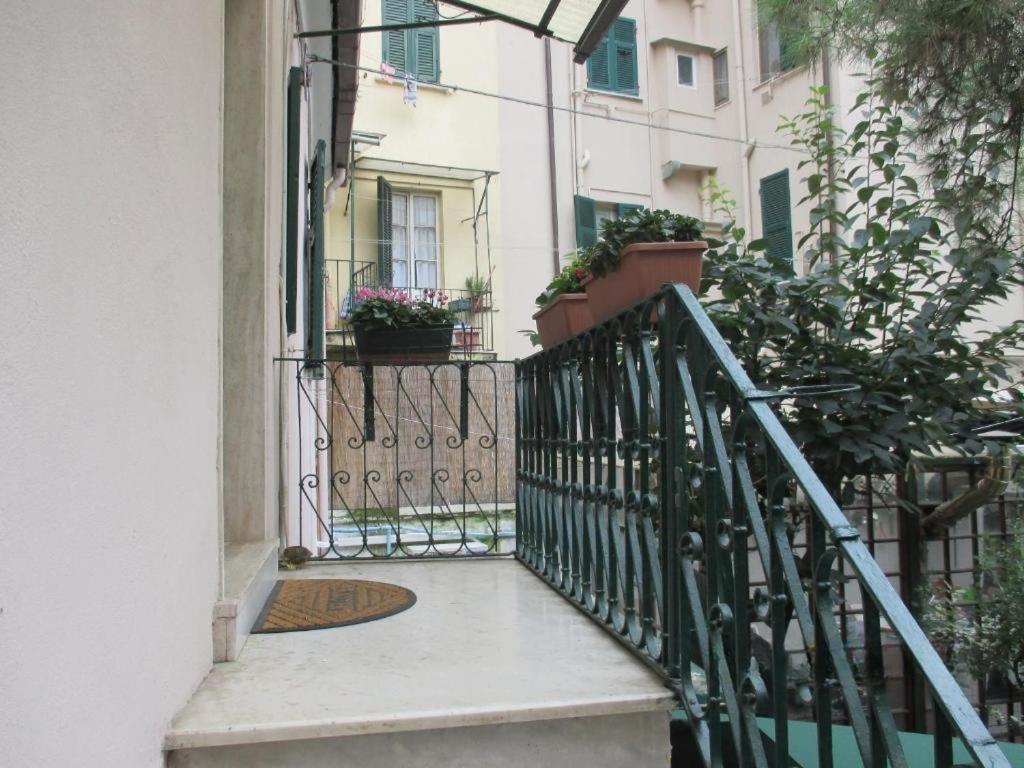 Appartement Il Giardino Degli Oleandri à La Spezia Extérieur photo