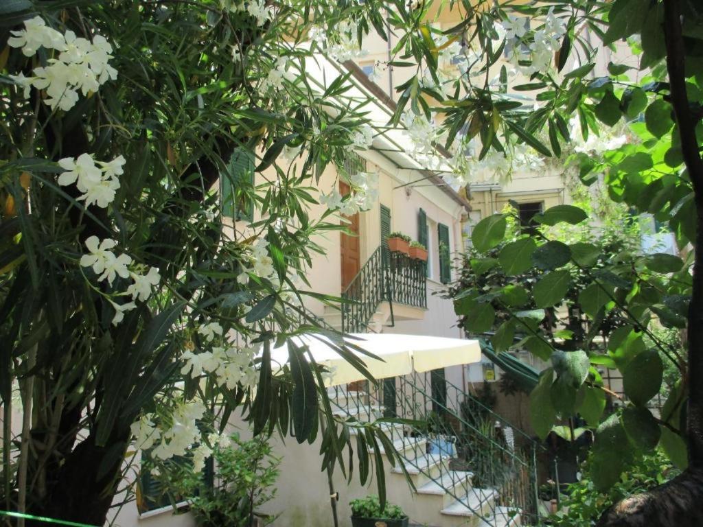 Appartement Il Giardino Degli Oleandri à La Spezia Extérieur photo